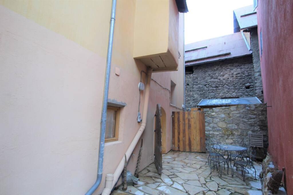 La Maison Laugier Charme, Confort, Authenticite Saint-Etienne-de-Tinee Exterior photo